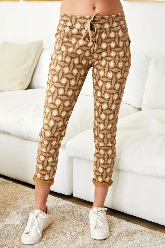 Camel Square Print Drawstring Venti Crinkle Joggers 9/14/23 7080
