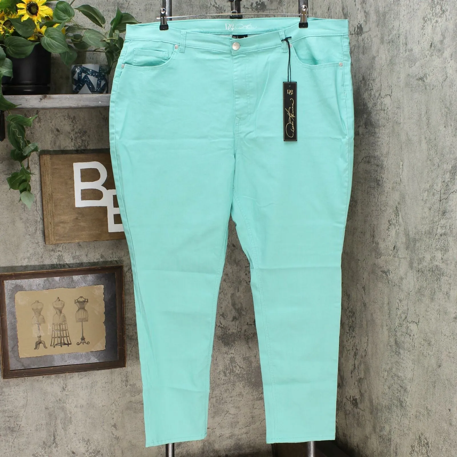DG2 by Diane Gilman Women's Tall Straight Leg Skinny Jeans