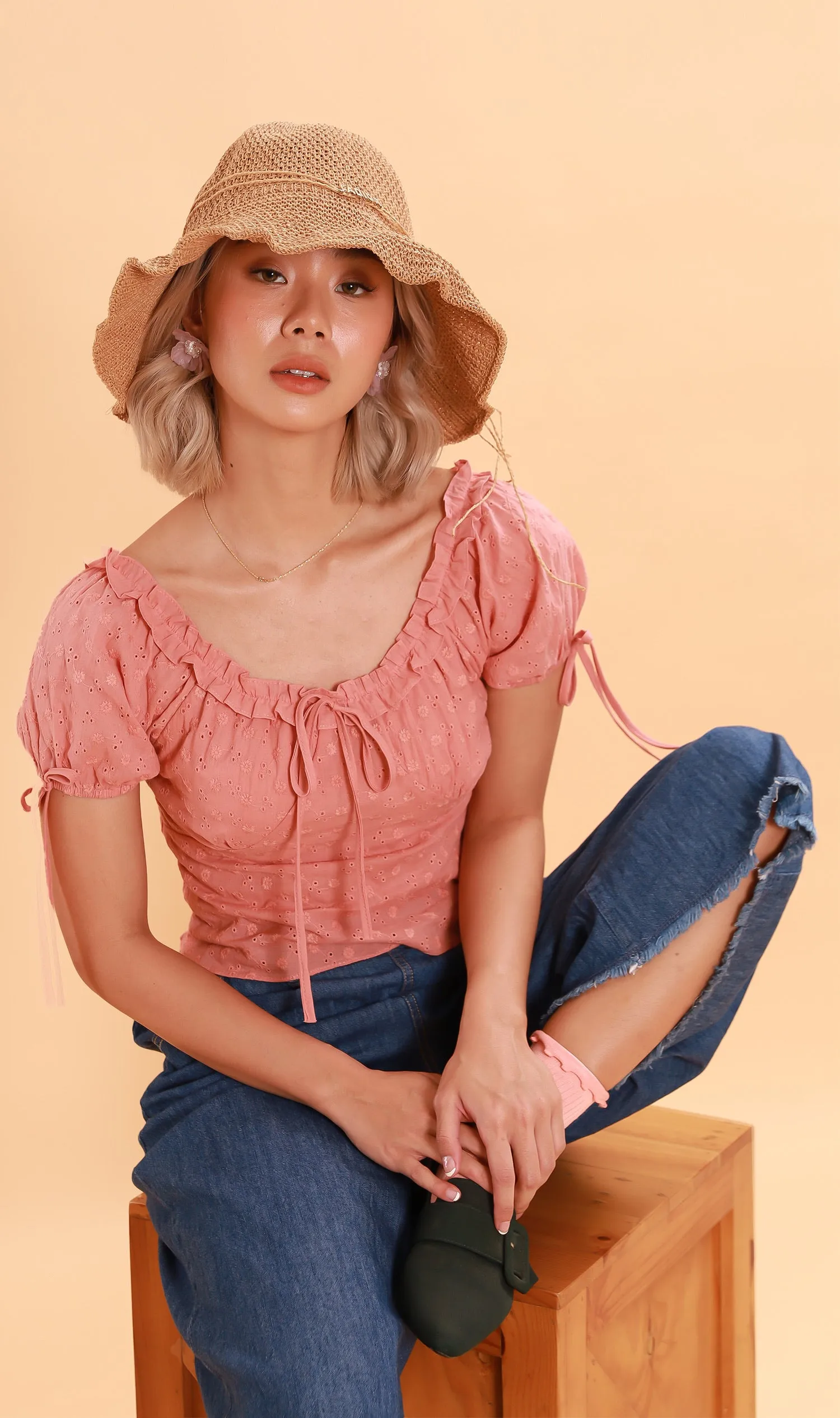 ELOISE Puff-Sleeve Eyelet Top (Blush)
