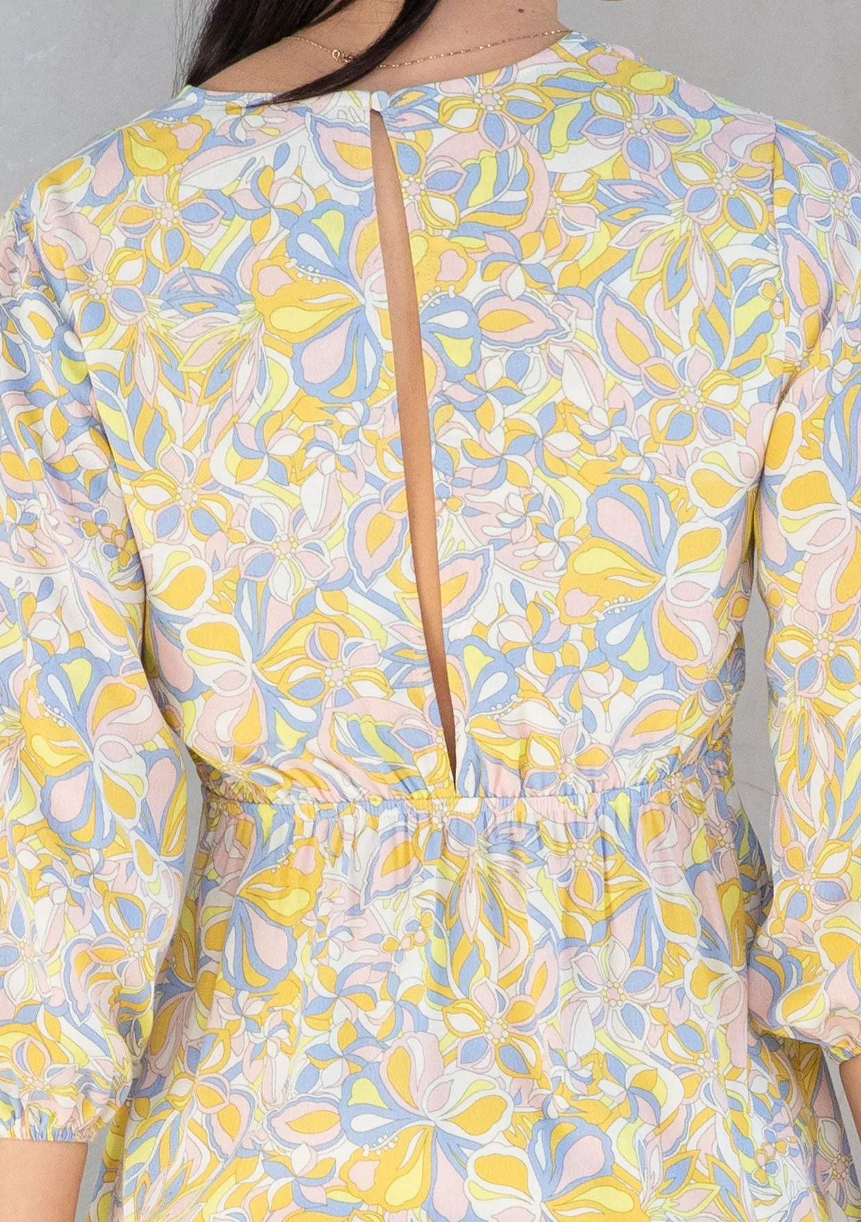 Floral 3/4 Sleeve Tie Front Top