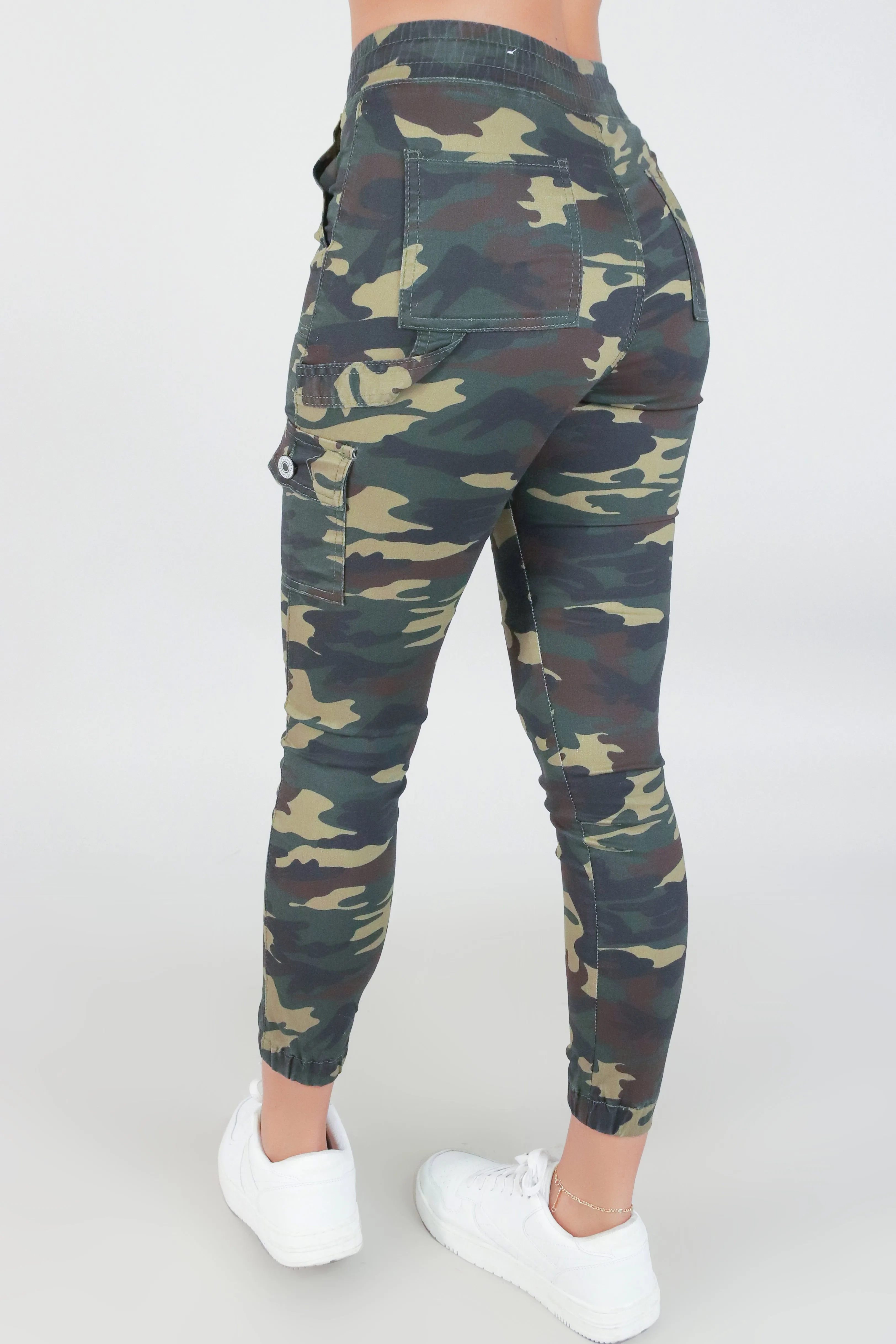 GOT YOUR ATTENTION JOGGERS