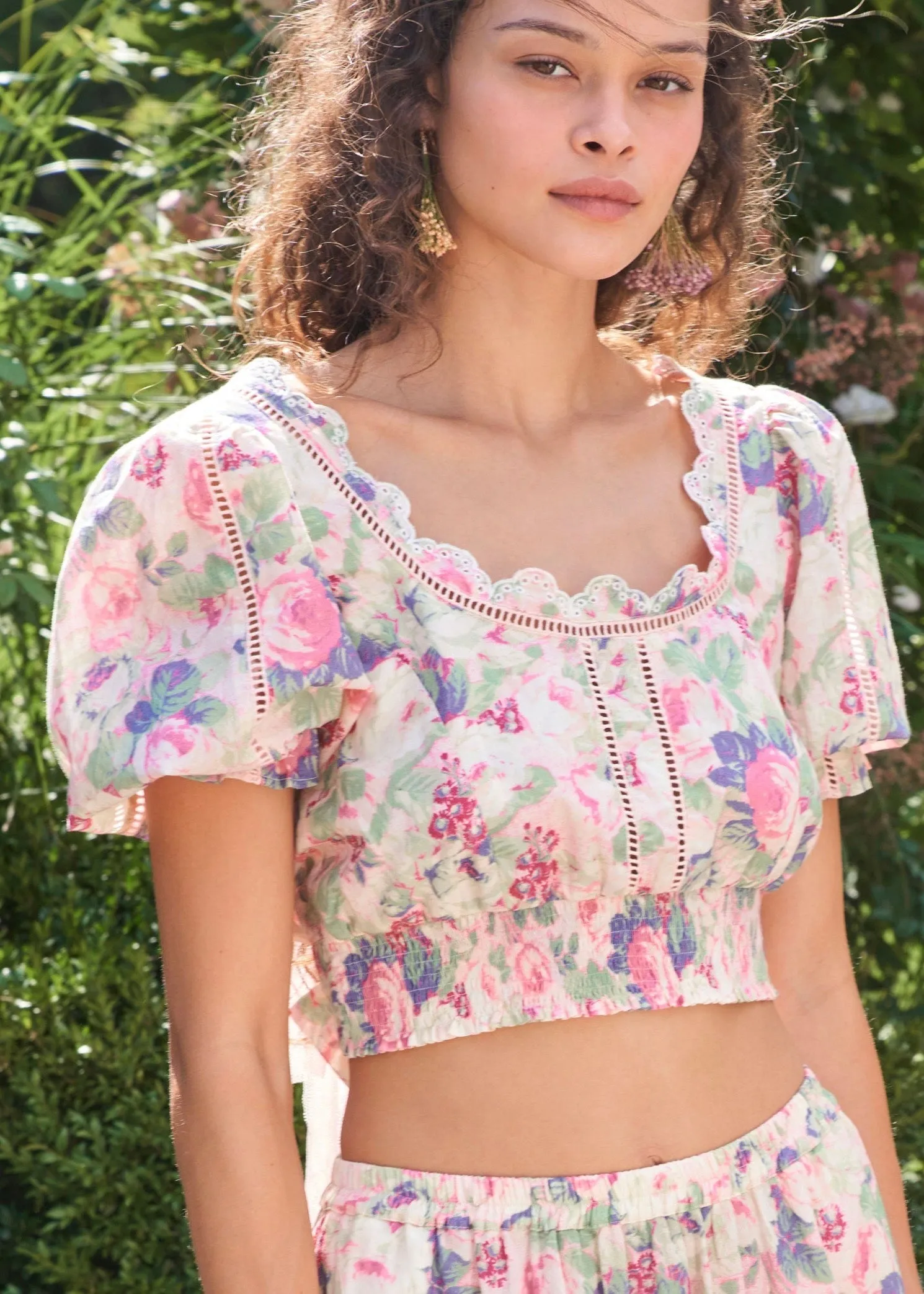 Karsten Crop Top (Veiled Kiss)