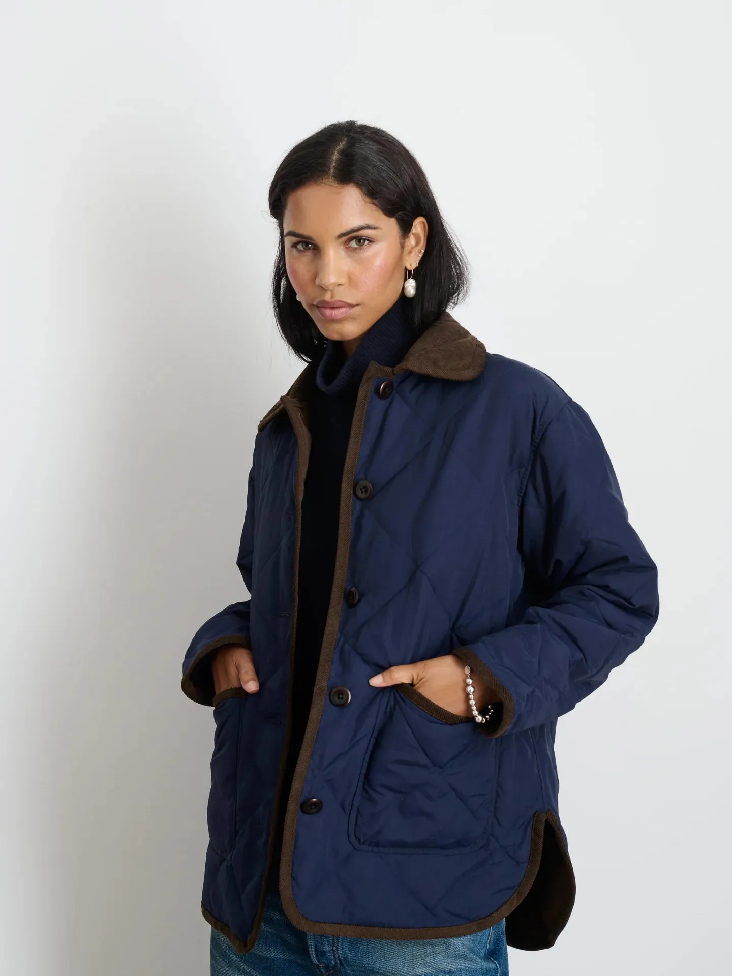 Quinn Quilted Jacket in Nylon - Navy