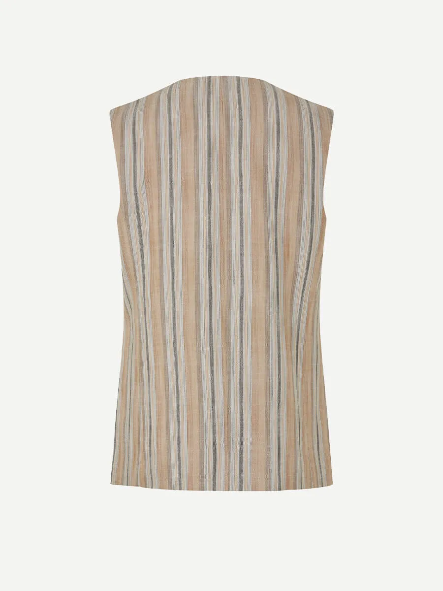 Saleni Vest