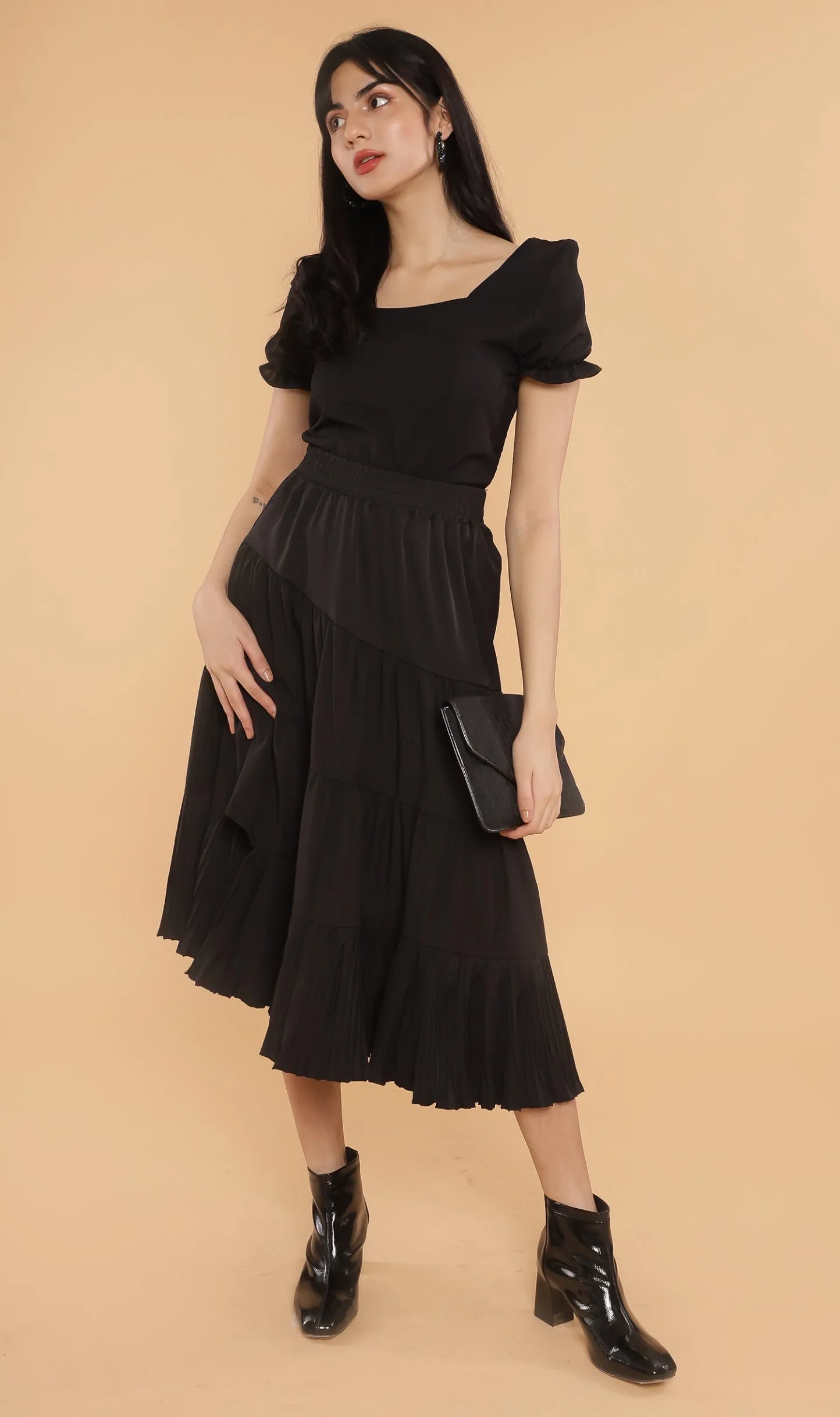 TANSY Square-Neck Top (Black)