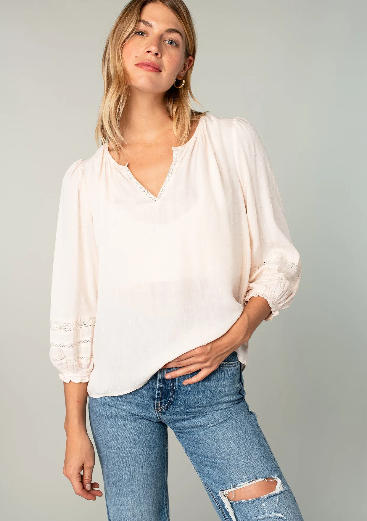 Textured 3/4 Puff Sleeve Peasant Top