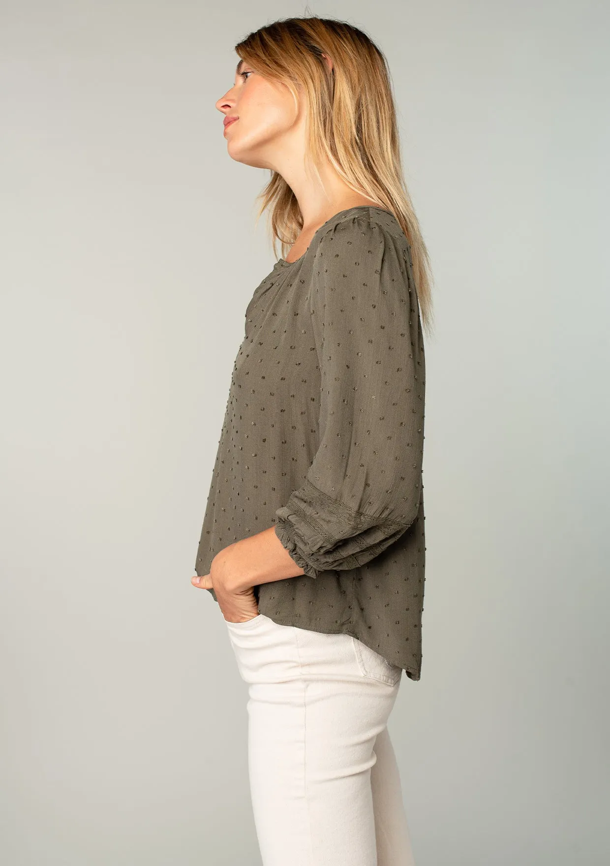Textured 3/4 Puff Sleeve Peasant Top