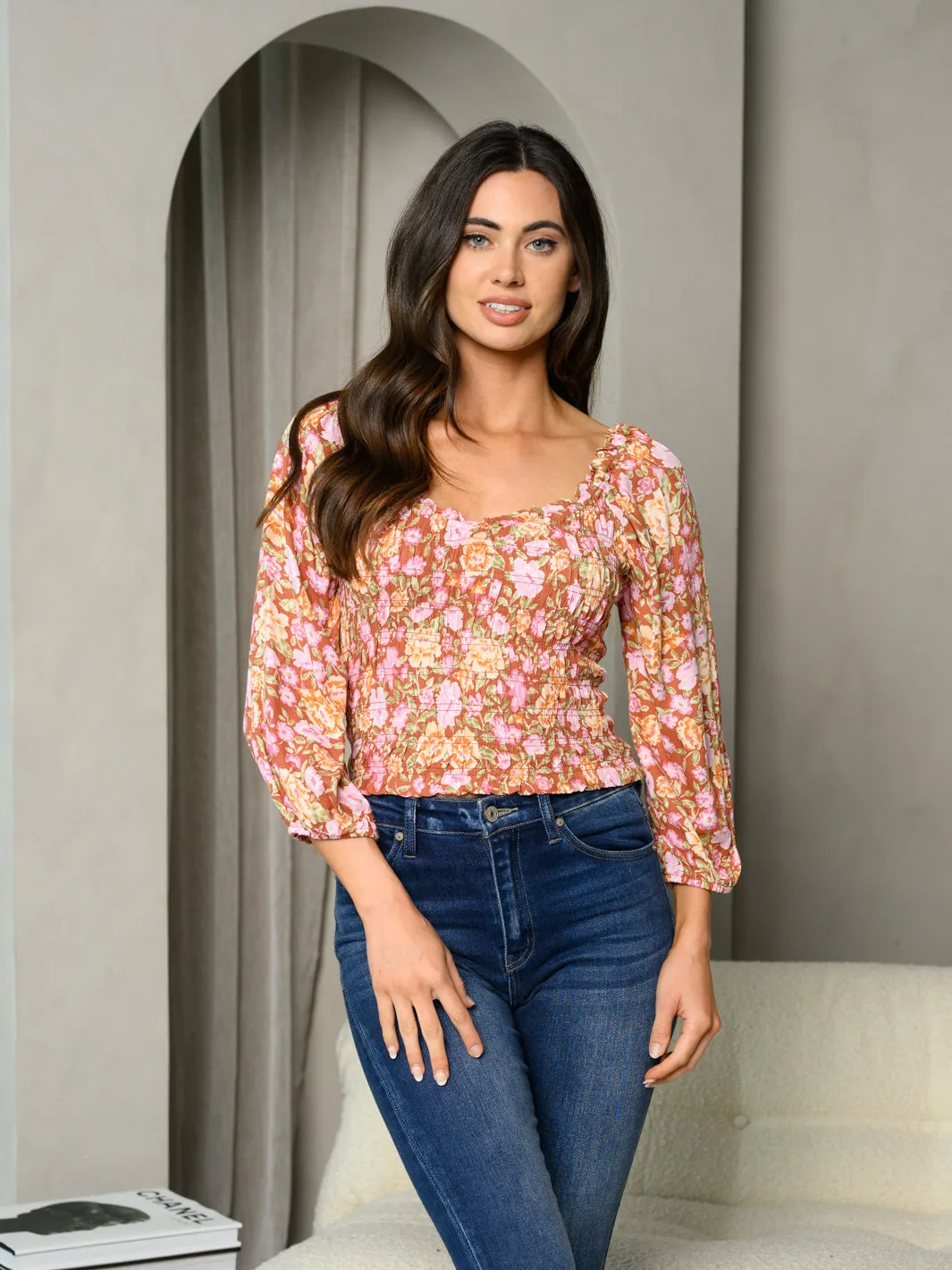 WOMEN'S 3/4 SLEEVE SMOCKED FLORAL TOP