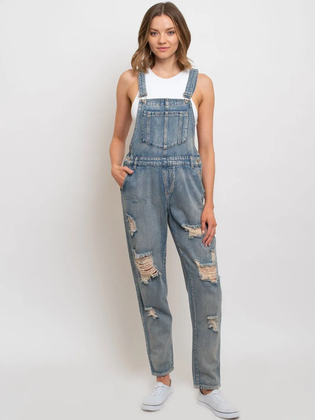 WOMEN'S DISTRESSED DENIM OVERALL JUMPSUIT
