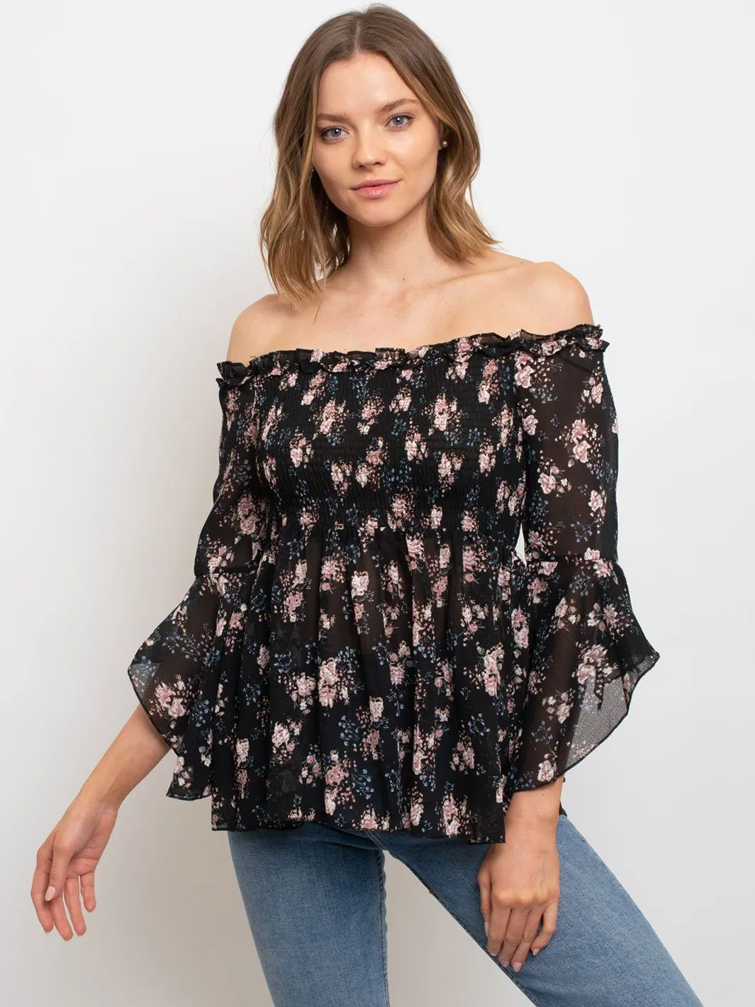 WOMEN'S DITSY ROSE SMOCKED OFF SHOULDER TOP