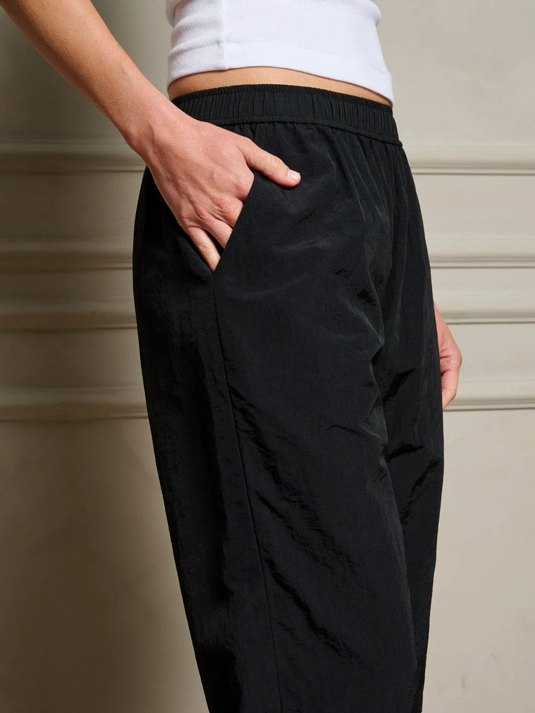 WOMEN'S ELASTIC WAIST POCKETS JOGGER LEG PANTS