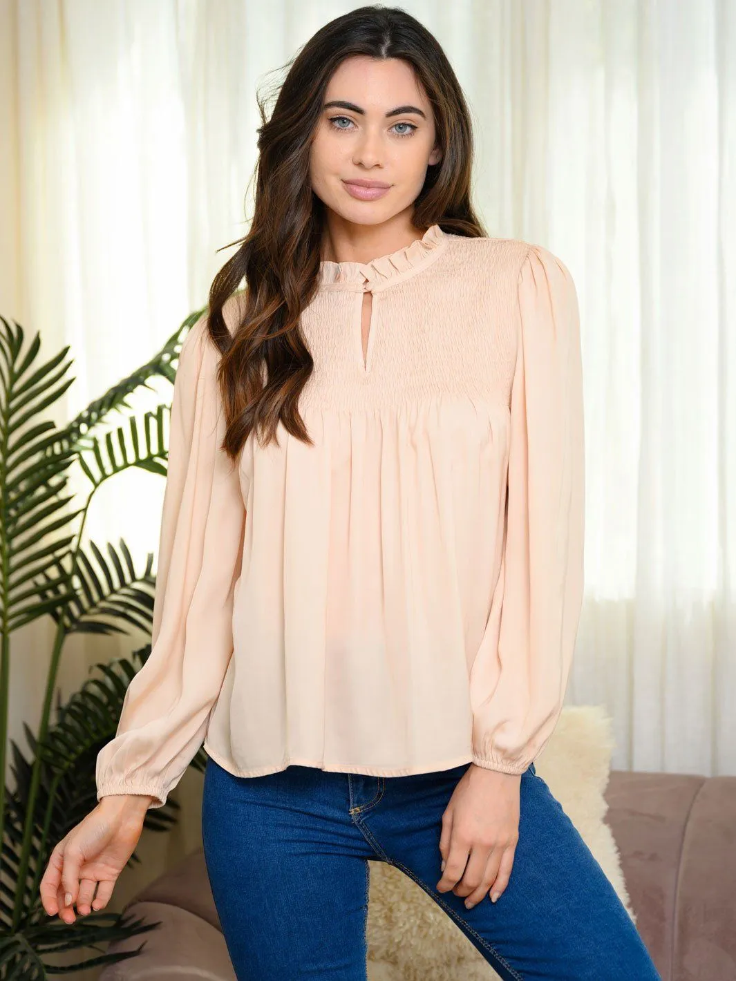 WOMEN'S LONG SLEEVE SMOCKED YOKE TOP