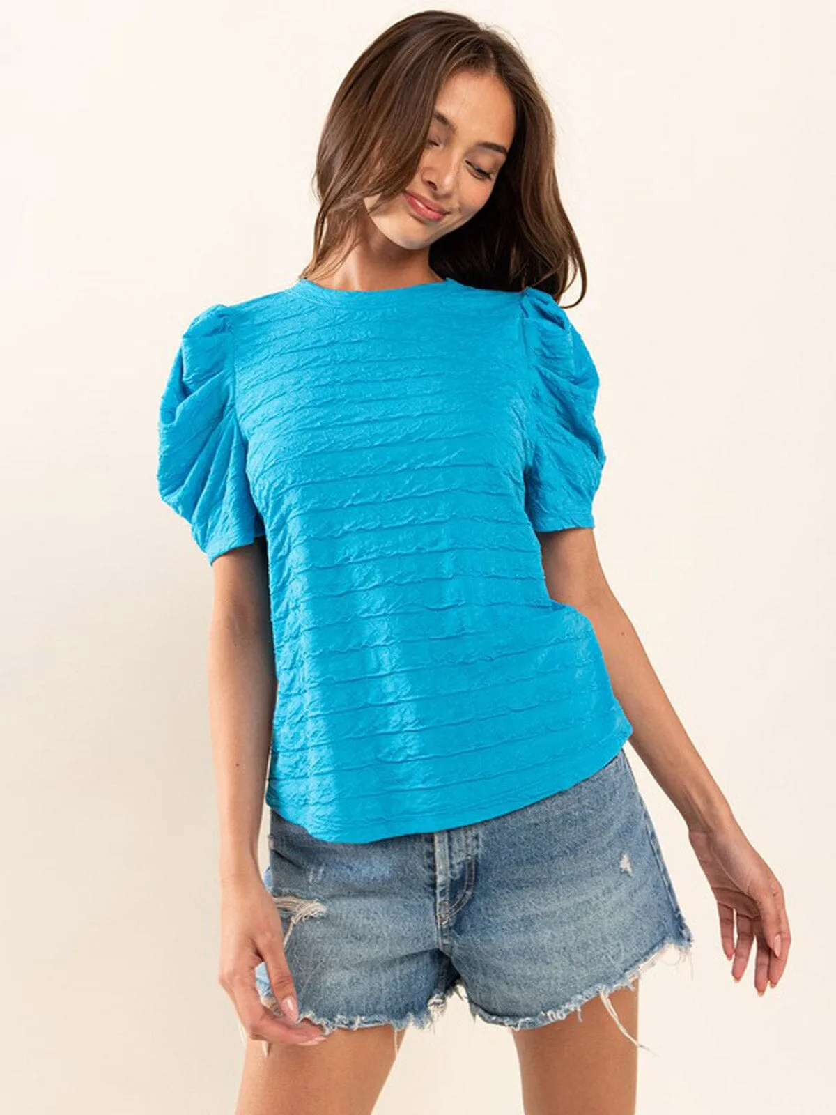 WOMEN'S SHORT PUFF SLEEVE SMOCKED DETAILED BLOUSE TOP