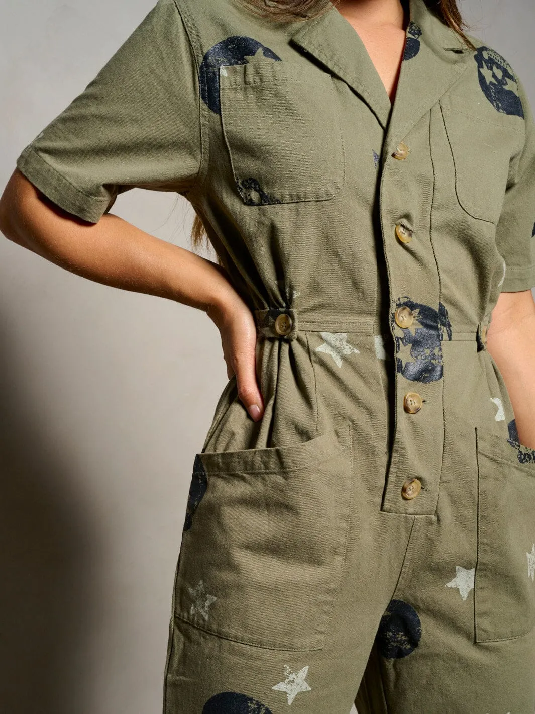 WOMEN'S SHORT SLEEVE BUTTON UP PRINTED POCKETS DENIM JUMPSUIT