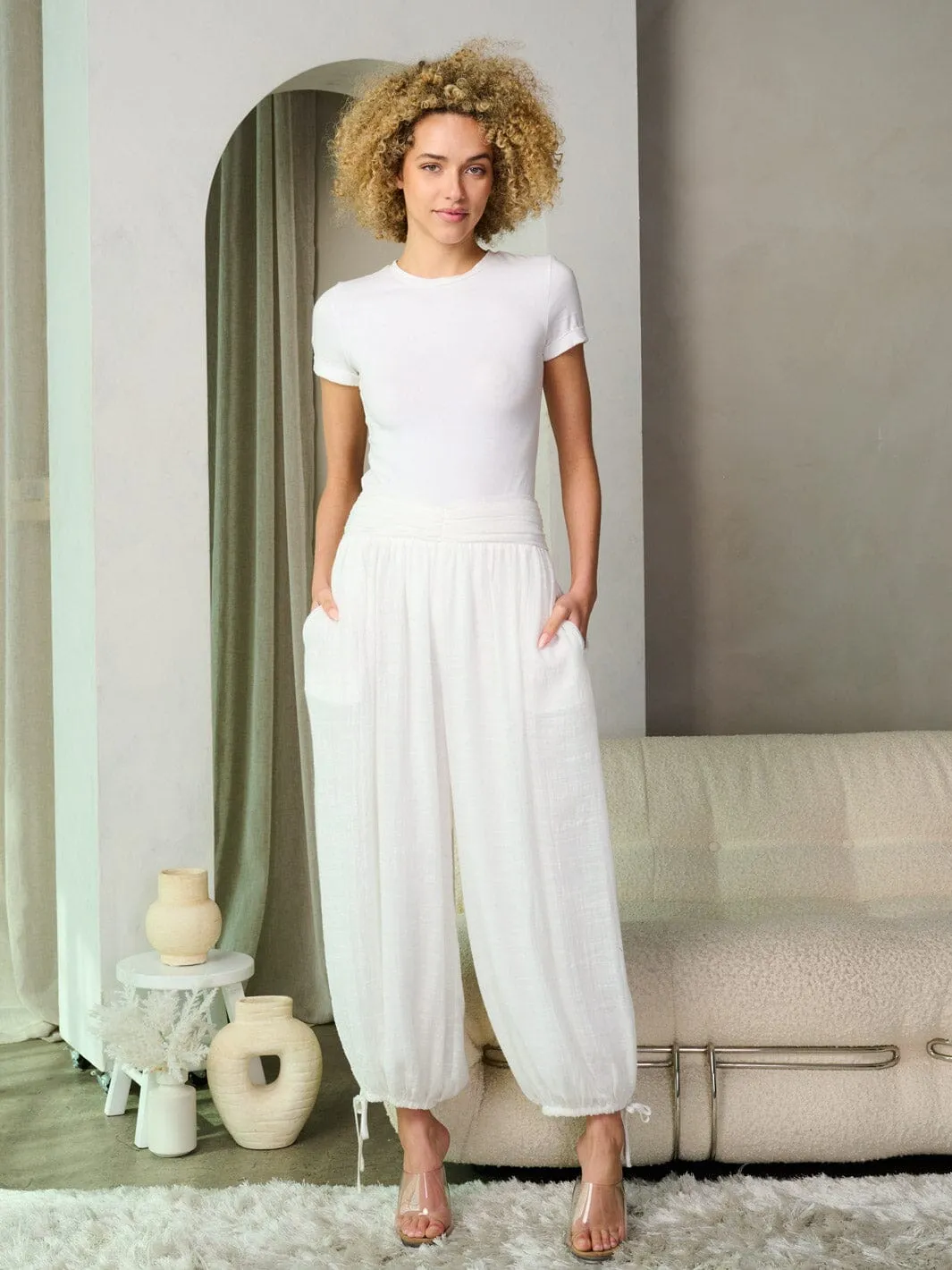 WOMEN'S SMOCK WAIST SELF TIE LEGS PANTS