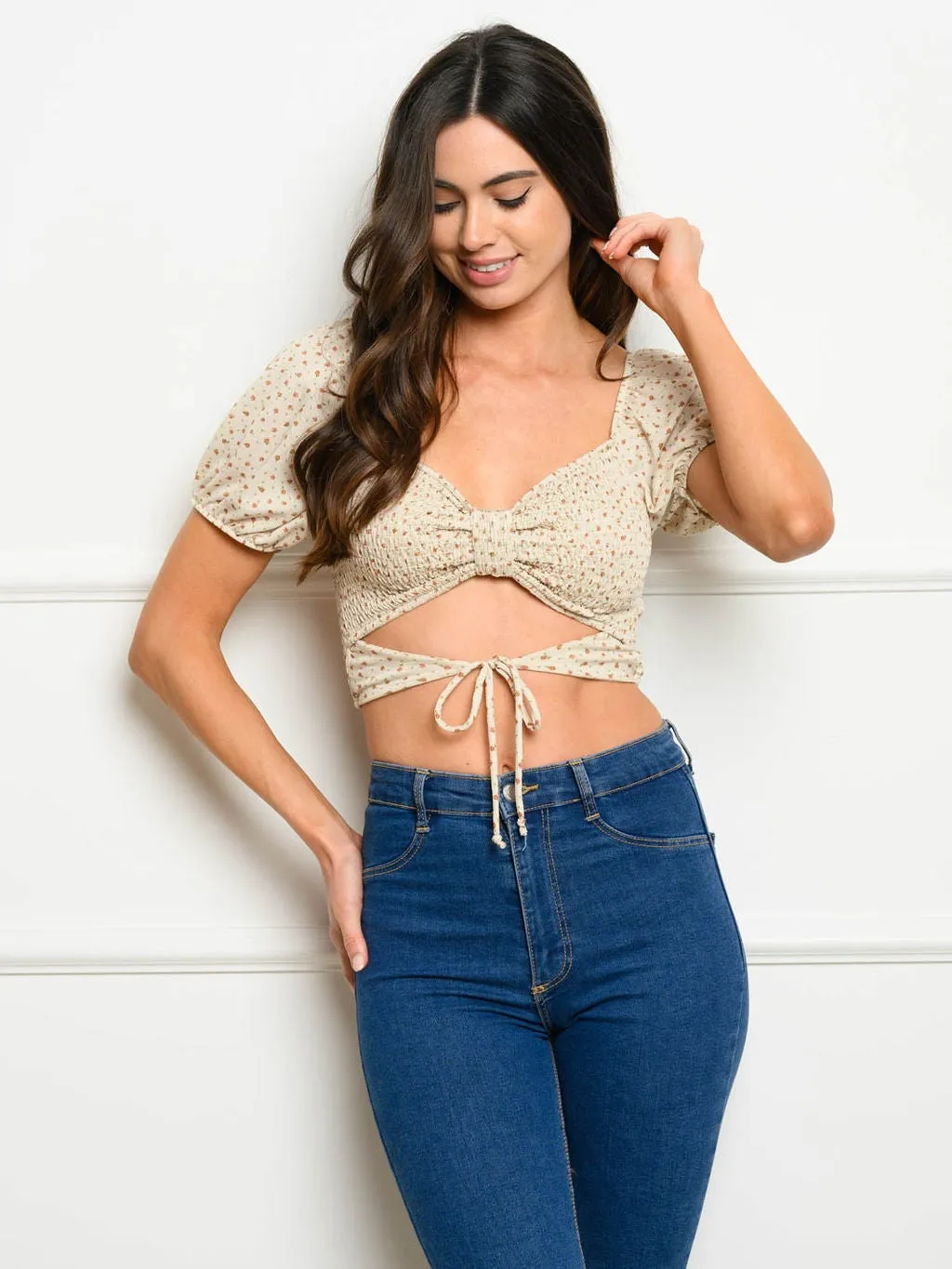 WOMEN'S SMOCKED FRONT TIE CROP TOP